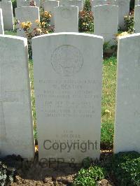 Serre Road Cemetery No.2 - Denton, Walter