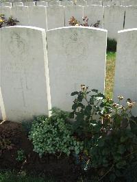 Serre Road Cemetery No.2 - Dewhurst, George C. L.