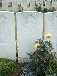 Serre Road Cemetery No.2 - Dixon, James Evelyn Bevan