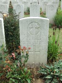 Serre Road Cemetery No.2 - Doyle, Thomas Francis