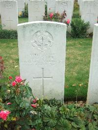 Serre Road Cemetery No.2 - Duke, Alfred William