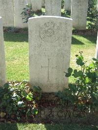 Serre Road Cemetery No.2 - Edwards, Tudor