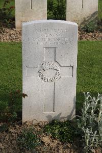 Serre Road Cemetery No.2 - Ewing, Alexandra