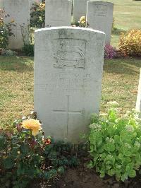 Serre Road Cemetery No.2 - Fielding, Wilfred