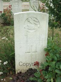 Serre Road Cemetery No.2 - Garside, Frederick