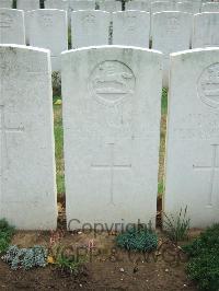 Serre Road Cemetery No.2 - Grant, Thomas