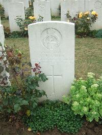 Serre Road Cemetery No.2 - Green, Sydney John