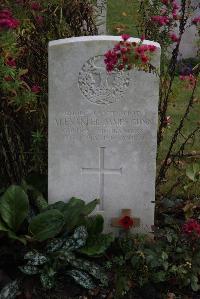 Serre Road Cemetery No.2 - Gunn, Alexander James