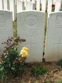 Serre Road Cemetery No.2 - Harding, Richard