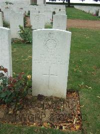 Serre Road Cemetery No.2 - Harris, William Charles