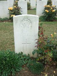 Serre Road Cemetery No.2 - Harvey, Hugh