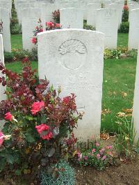 Serre Road Cemetery No.2 - Hayes, Frederick Richard