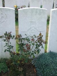 Serre Road Cemetery No.2 - Helliwell, Jonas