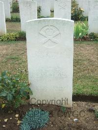 Serre Road Cemetery No.2 - Higgins, Harry Vincent