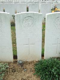 Serre Road Cemetery No.2 - Holloway, Charles