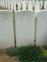 Serre Road Cemetery No.2 - Holmes, Frank