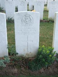 Serre Road Cemetery No.2 - Houghton, Benjamin Rowland