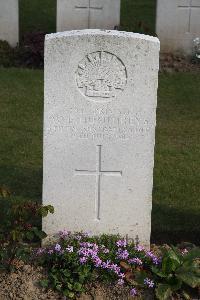 Serre Road Cemetery No.2 - Humphreys, William Edward