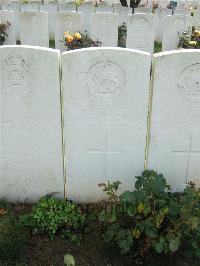 Serre Road Cemetery No.2 - Hunt, Geoffrey