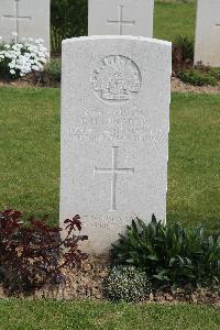 Serre Road Cemetery No.2 - Kindred, Percy Henry