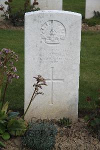 Serre Road Cemetery No.2 - Kinsman, L J