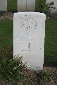 Serre Road Cemetery No.2 - Kiss, Frederick Matthew