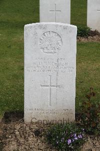 Serre Road Cemetery No.2 - Kloeden, William Oscar