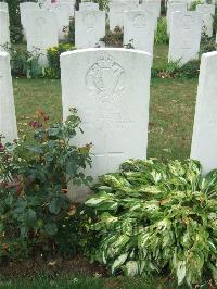 Serre Road Cemetery No.2 - Leckey, William