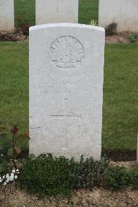 Serre Road Cemetery No.2 - Lee, Thomas