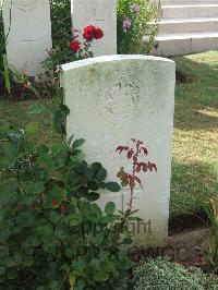 Serre Road Cemetery No.2 - Long, William