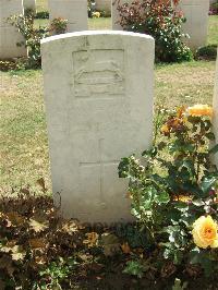 Serre Road Cemetery No.2 - Lund, Gordon