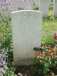 Serre Road Cemetery No.2 - MacGregor, William Douglas