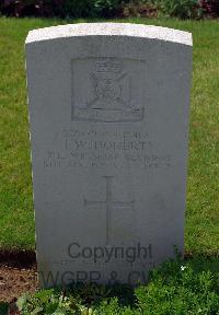 St. Charles De Percy War Cemetery - Doherty, Thomas William