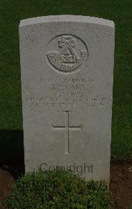 St. Charles De Percy War Cemetery - Evans, Albert