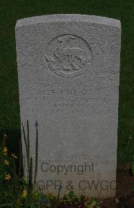 St. Charles De Percy War Cemetery - Hulatt, George Edward