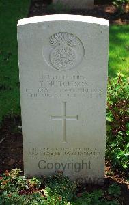 St. Charles De Percy War Cemetery - Hutchison, Thomas