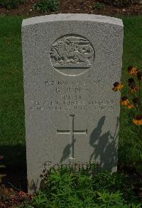 St. Charles De Percy War Cemetery - Jones, Brynmor