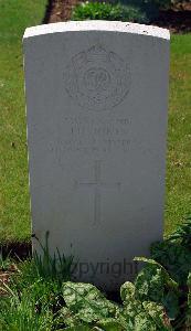 St. Charles De Percy War Cemetery - Jones, James Henry