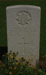 St. Charles De Percy War Cemetery - Jones, John Owen Dorfil