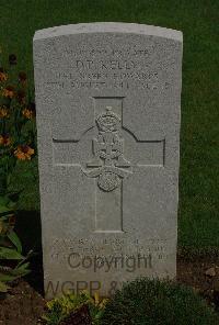 St. Charles De Percy War Cemetery - Kelly, Derek Peter