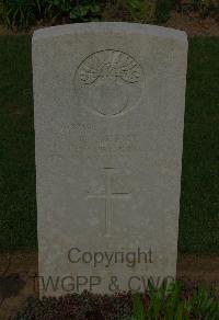 St. Charles De Percy War Cemetery - Kent, Kenneth Leslie