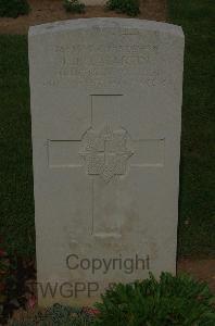 St. Charles De Percy War Cemetery - Martin, Frederick John Harry