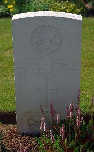 St. Charles De Percy War Cemetery - McRitchie, Donald