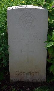 St. Charles De Percy War Cemetery - McVeigh, Charles Joseph