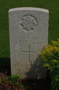 St. Charles De Percy War Cemetery - Mears, Ronald James