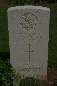 St. Charles De Percy War Cemetery - Oulsnam, John William