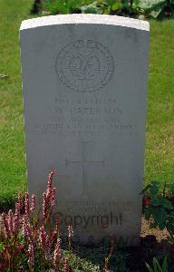 St. Charles De Percy War Cemetery - Paterson, James Walker