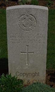 St. Charles De Percy War Cemetery - Pryor, The Rev. Archibald Selwyn