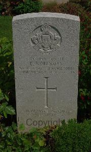 St. Charles De Percy War Cemetery - Robinson, Edward