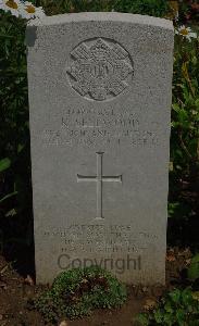 St. Charles De Percy War Cemetery - Sellwood, Kenneth